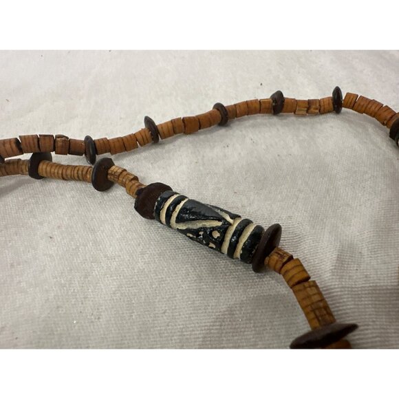 Safari Wooden Animal Beaded Necklace Tribal Accents & Carved Beads Boho Chunky - Picture 3 of 3